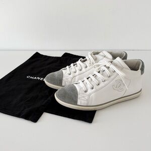 Chanel White Leather and Grey Suede Cap Toe CC Sneakers